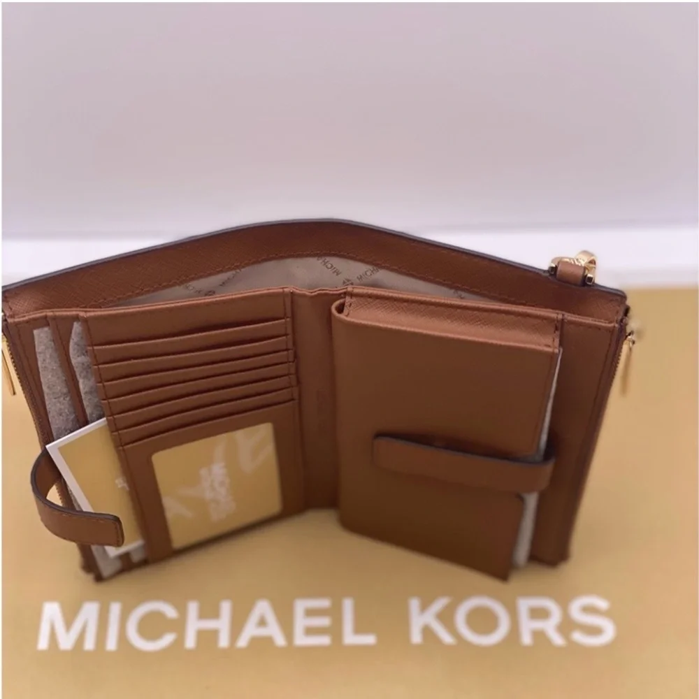 Michael Kors DoubleZip Wallet Wristlet Luggage
